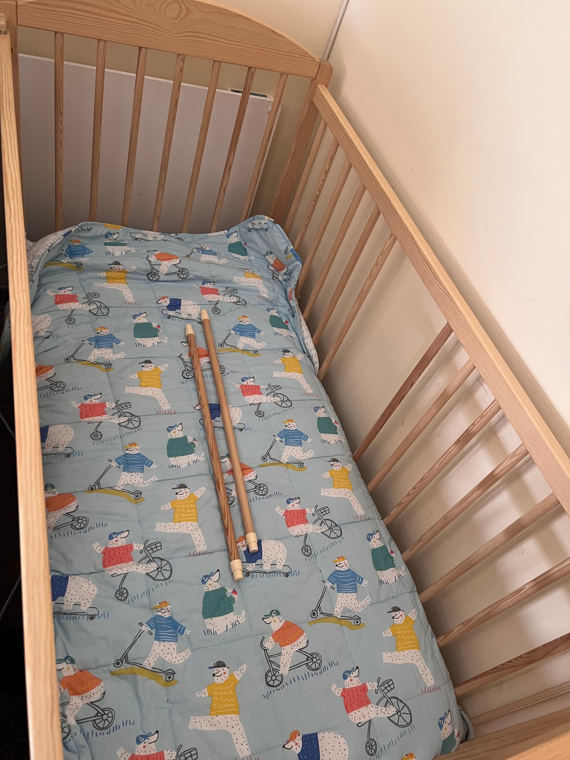 (#PG5120) Cuna de madera modelo Lulaya. Marca Drewex