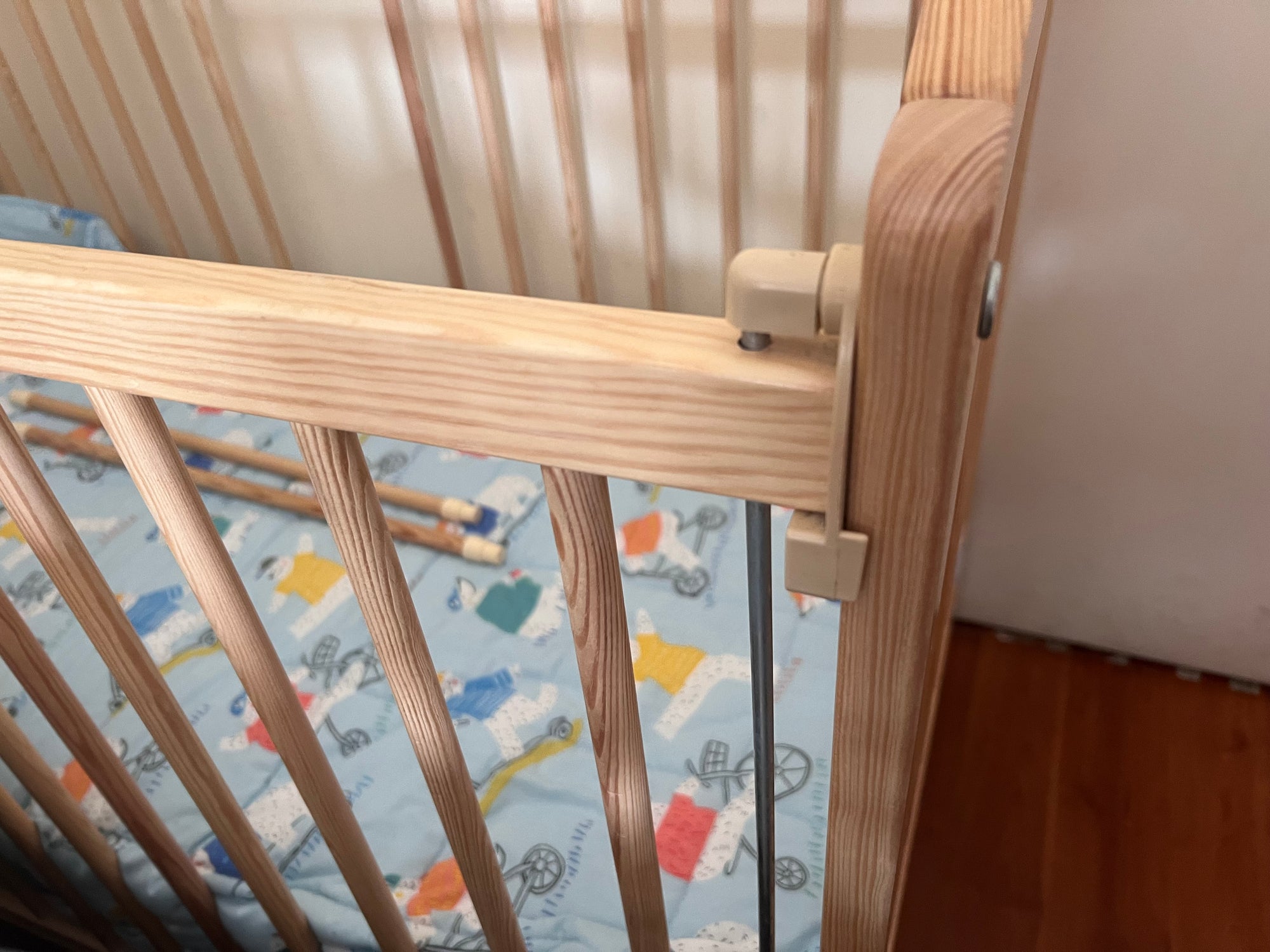 (#PG5120) Cuna de madera modelo Lulaya. Marca Drewex