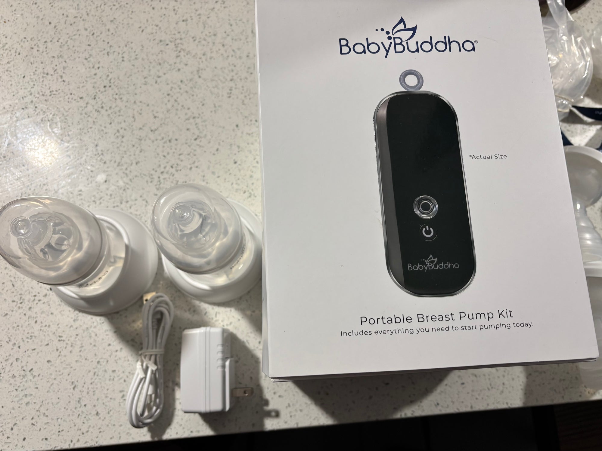 (#PG4819) Extractor de leche doble eléctrico modelo Portable Breast Pump Kit. Marca BabyBuddha