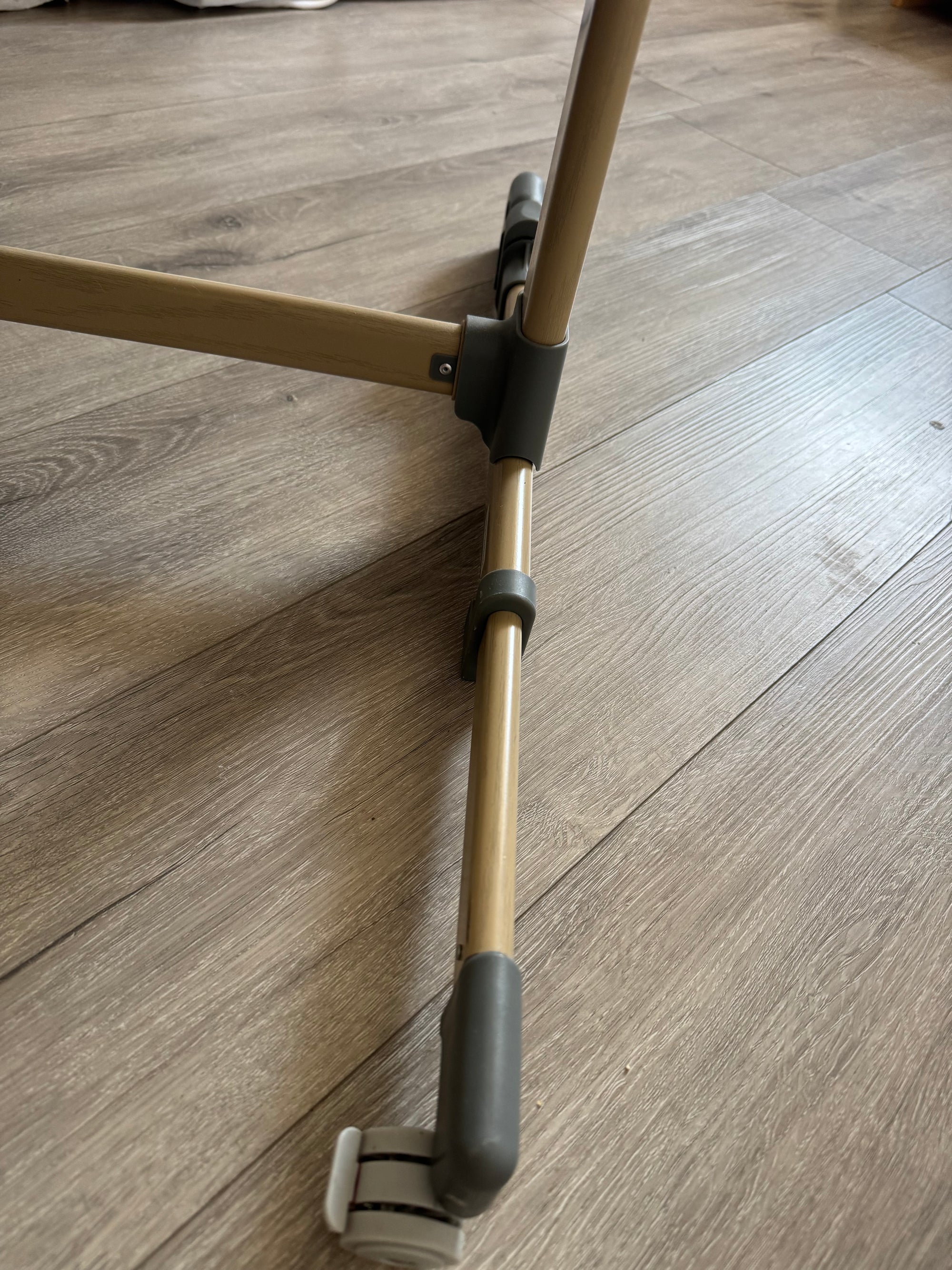 (#PG4285) Cuna colecho modelo Neste Air. Marca Kinderkraft