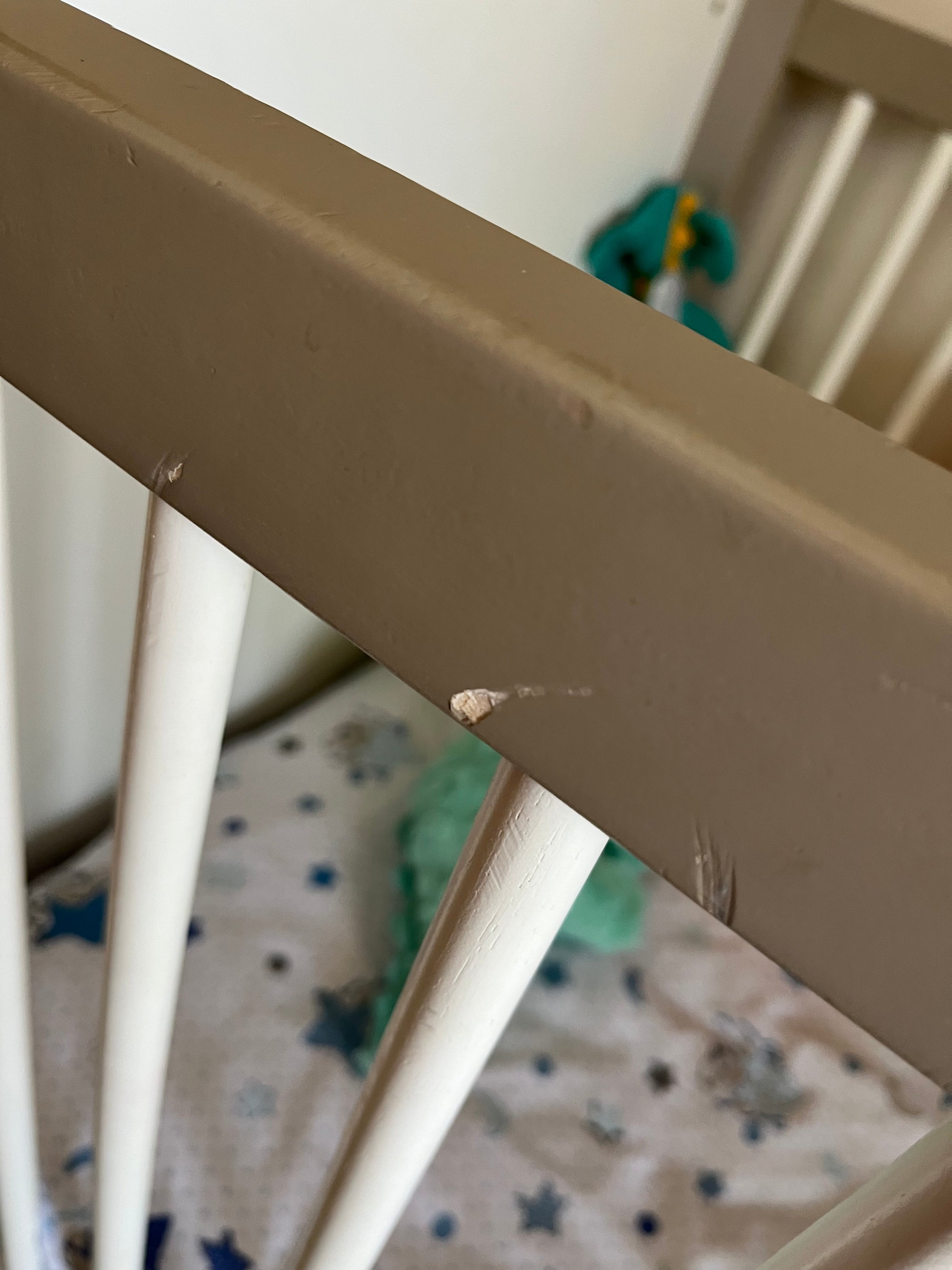 (#PG4271) Cuna de madera. Marca Demeyere