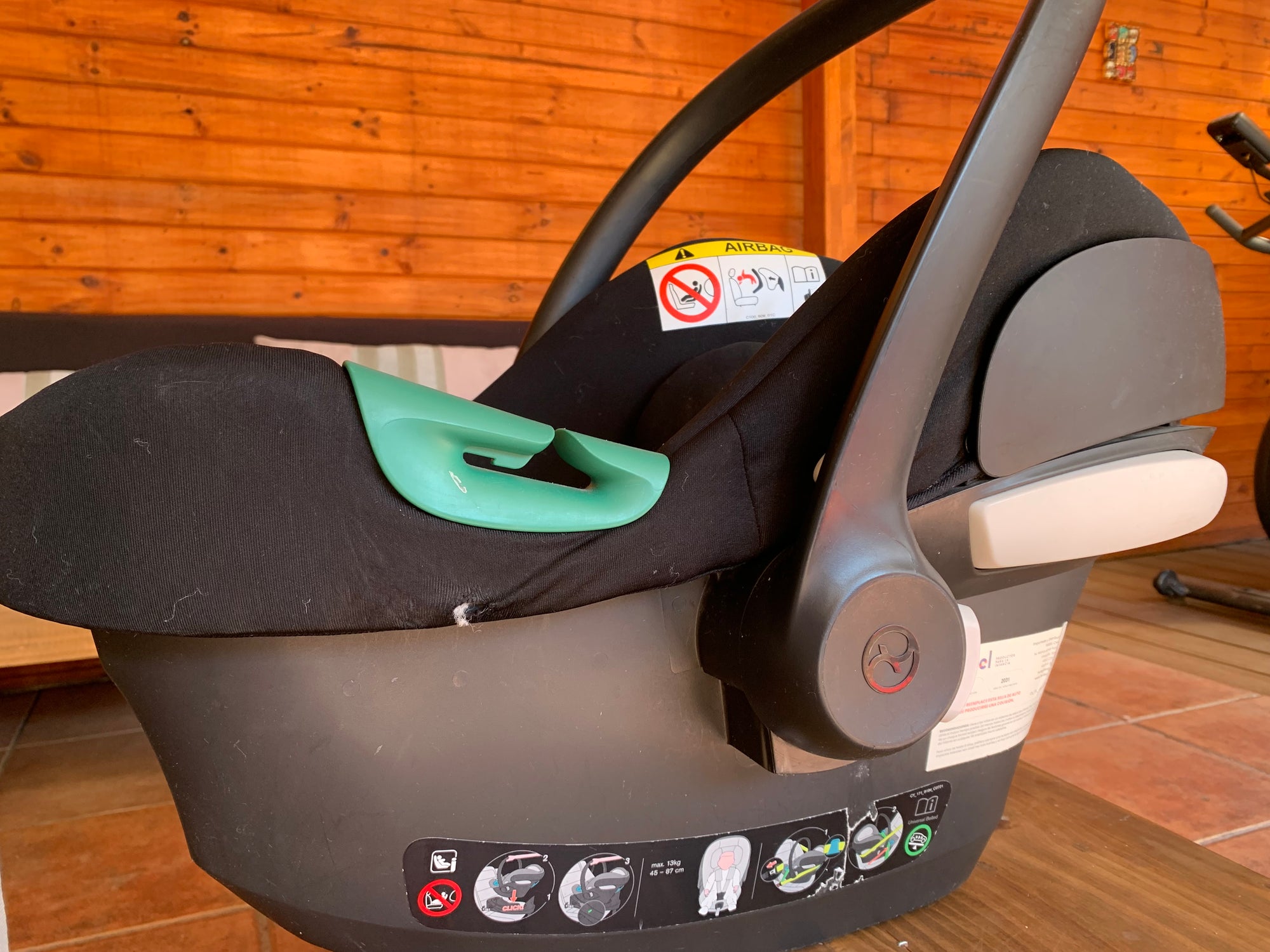 (#PG5173) Silla de auto modelo Aton B2 + Base One i-size + Coche de paseo modelo QBit Plus All City. Marca Cybex y GB