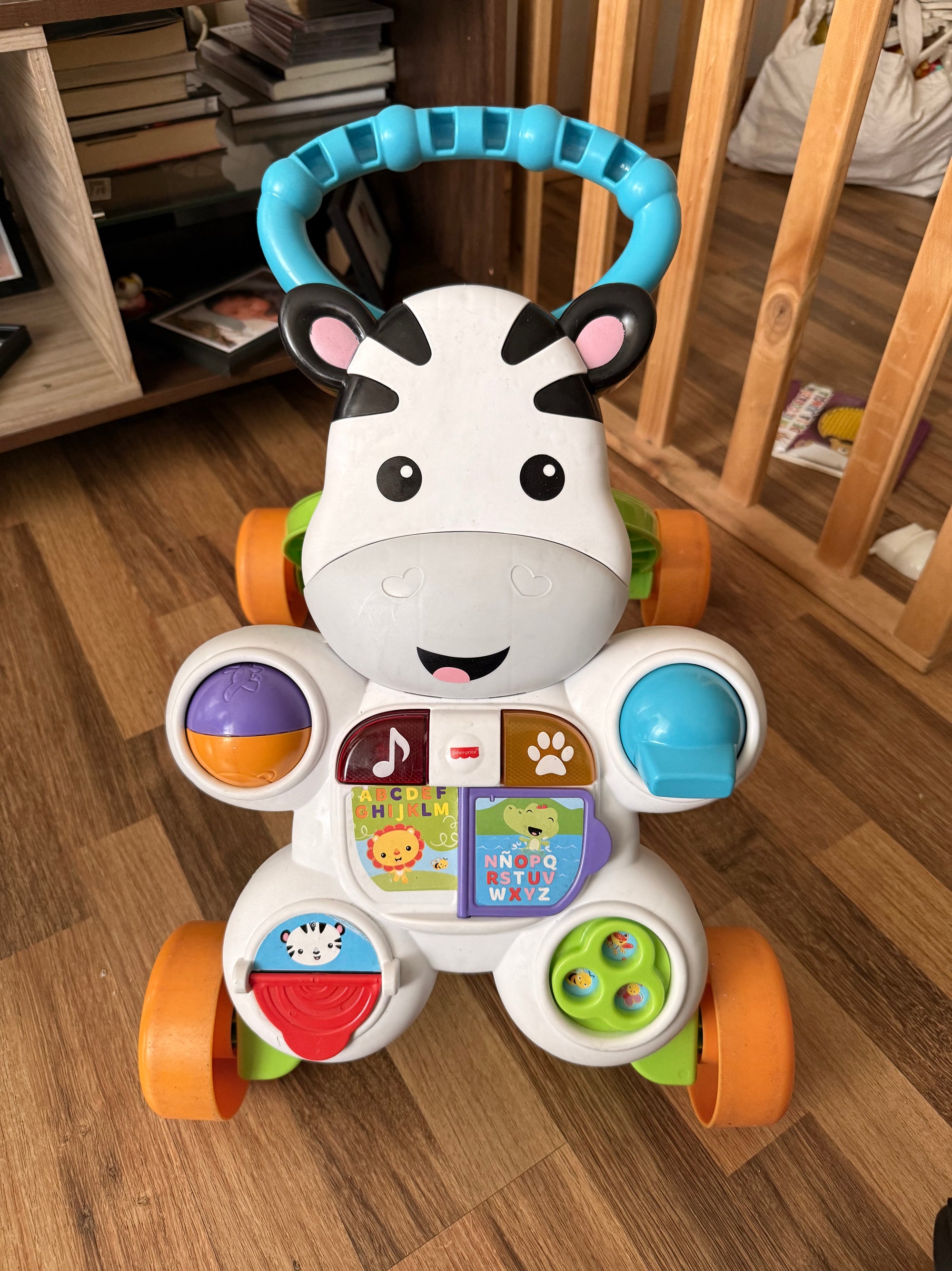 (#PG5312) Correpasillos modelo Cebra. Marca Fisher Price