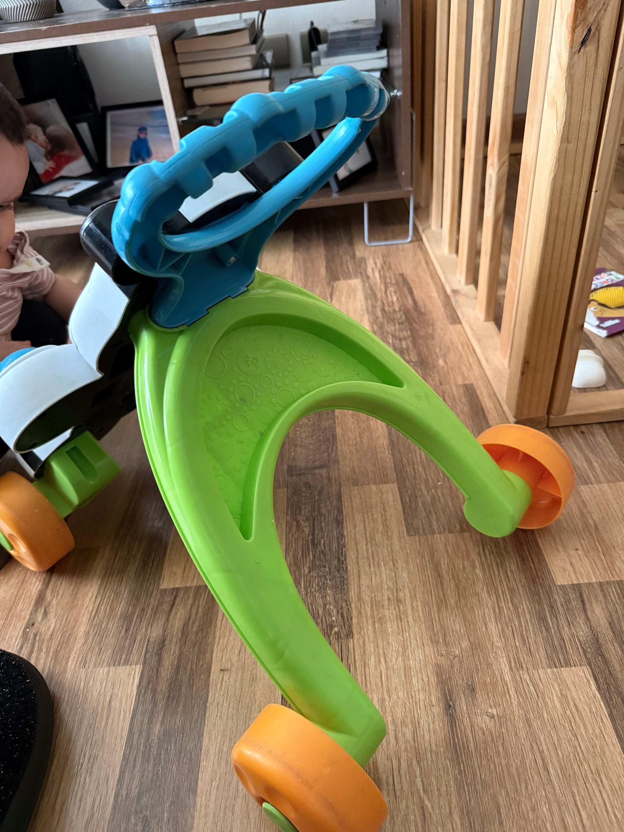 (#PG5312) Correpasillos modelo Cebra. Marca Fisher Price