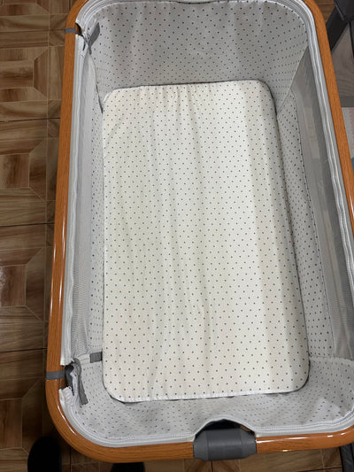 Cuna colecho mecedora 3 en 1 gris. Marca Lubabycas (#PG5702)