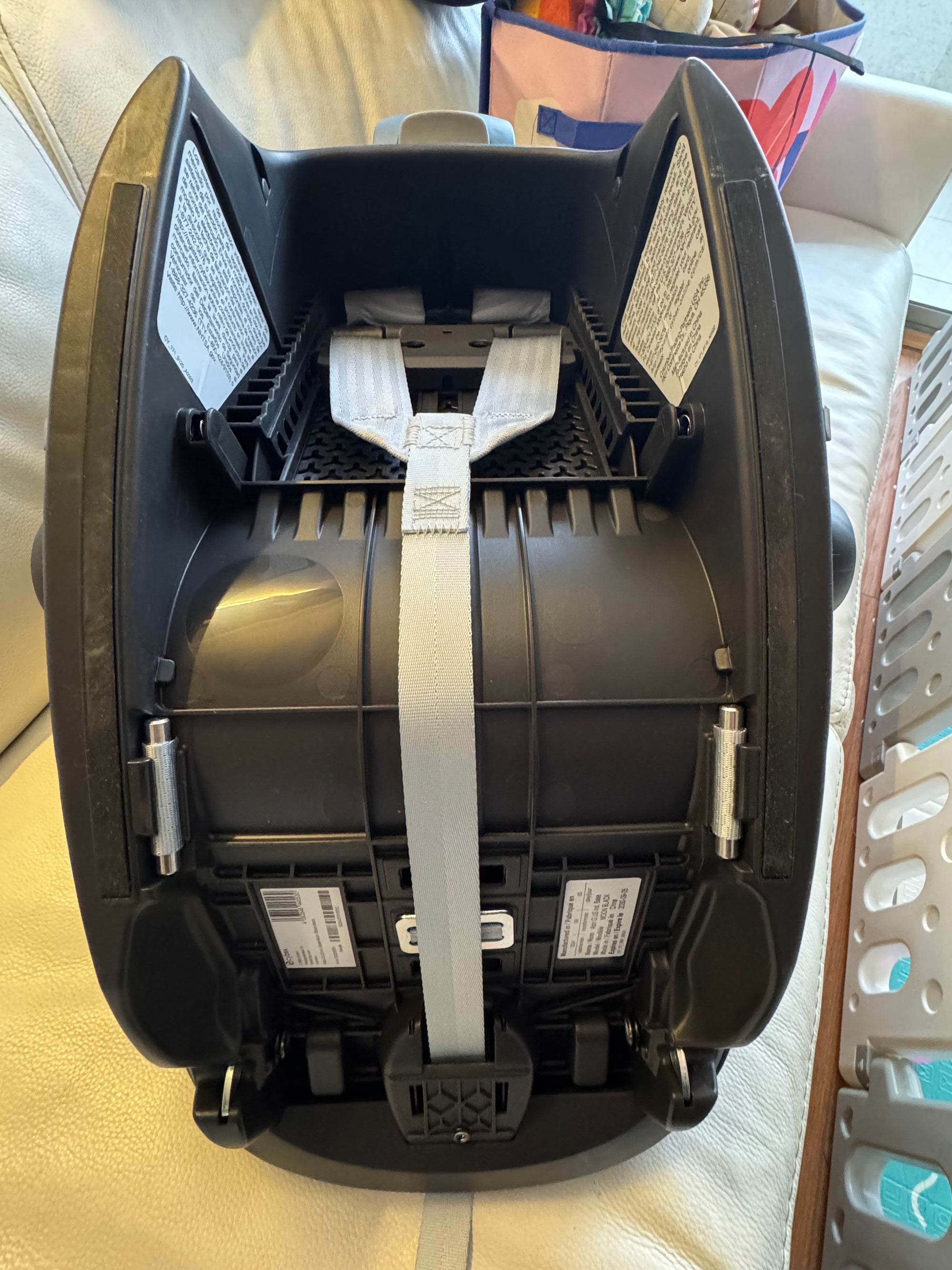 (#PG5053) Silla de auto modelo Aton G Swivel 180° + Base. Marca Cybex