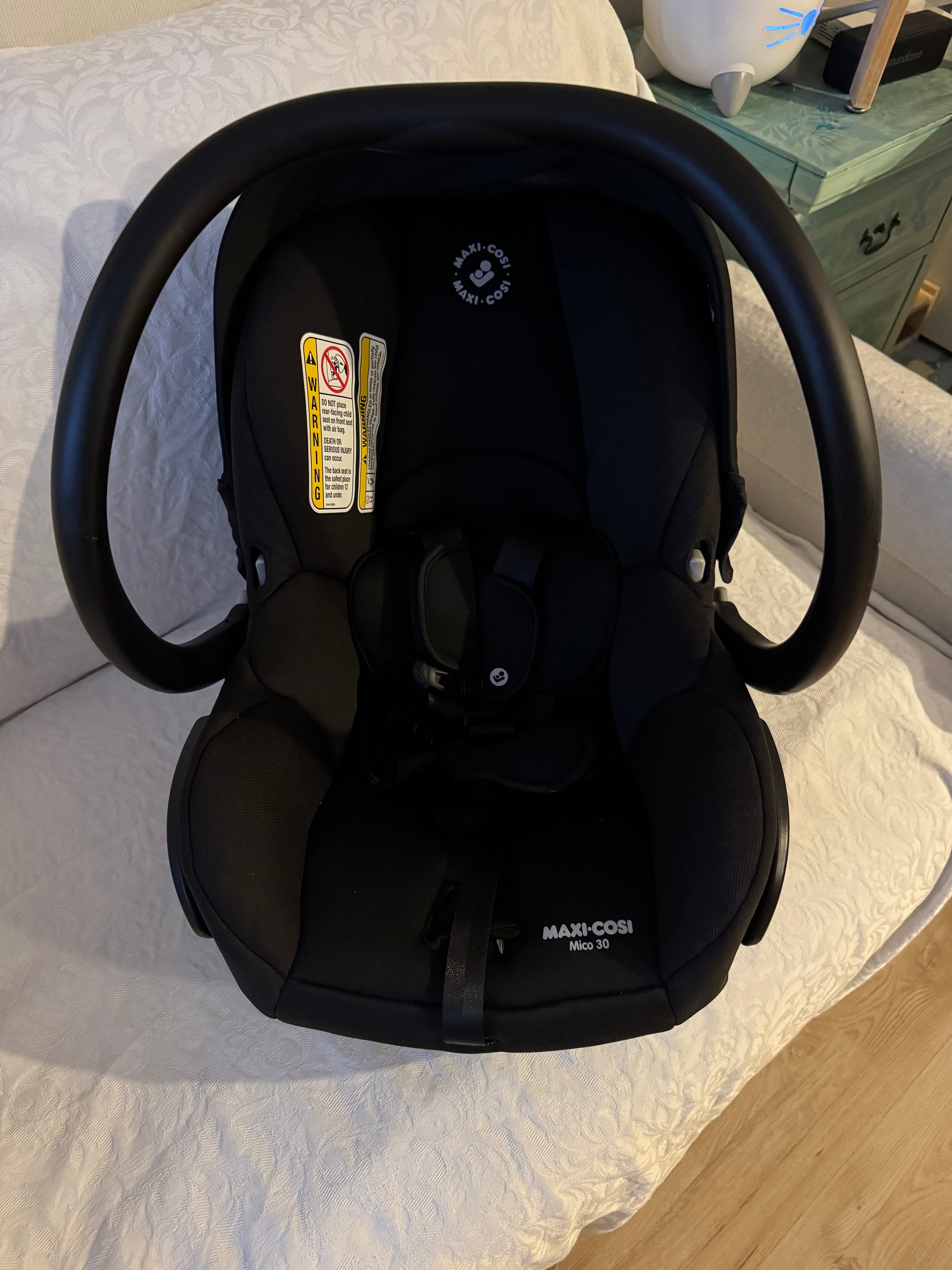 (#PG5190) Silla de auto modelo Mico Max 30. Marca Maxi Cosi