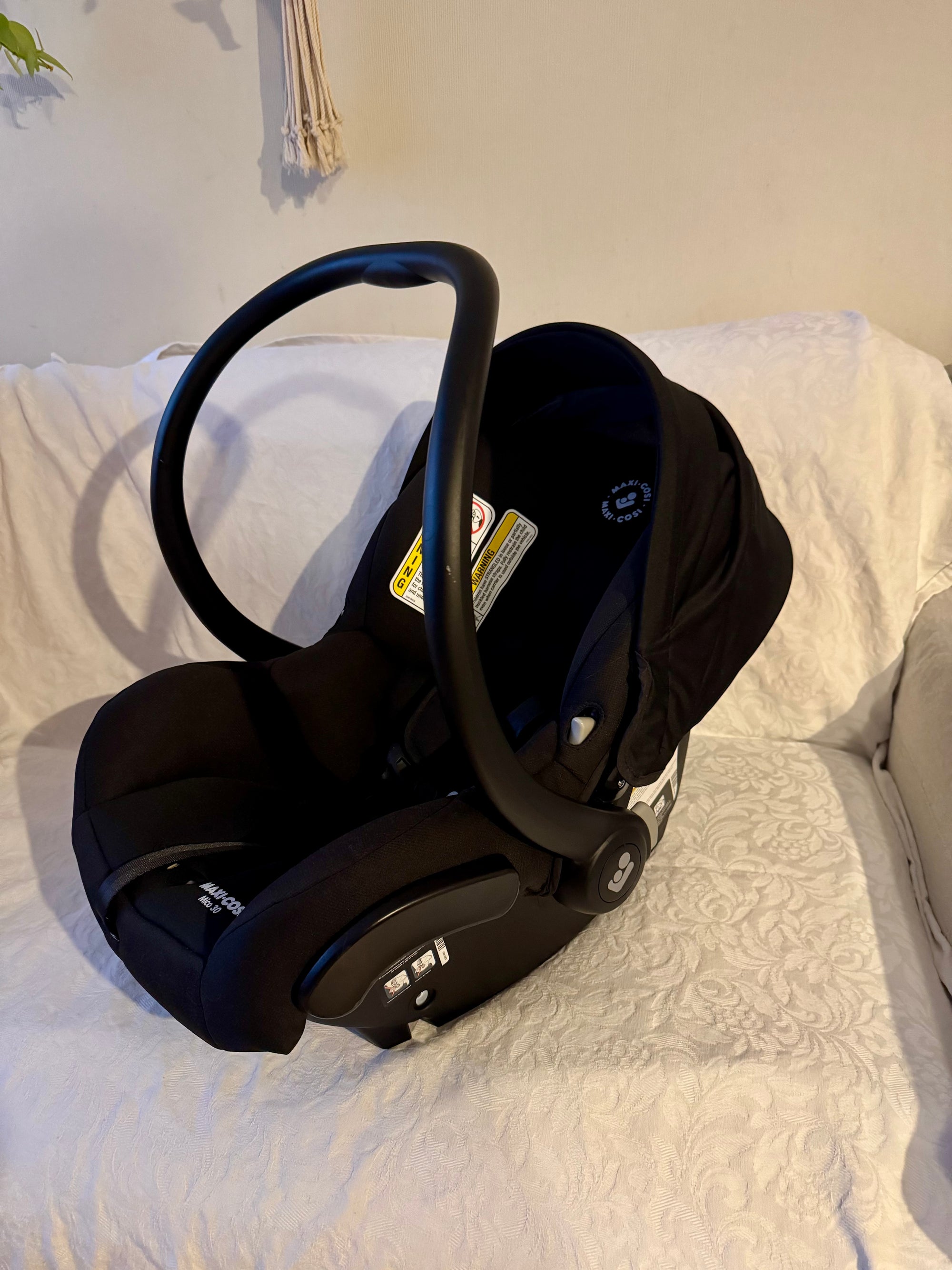 (#PG5190) Silla de auto modelo Mico Max 30. Marca Maxi Cosi