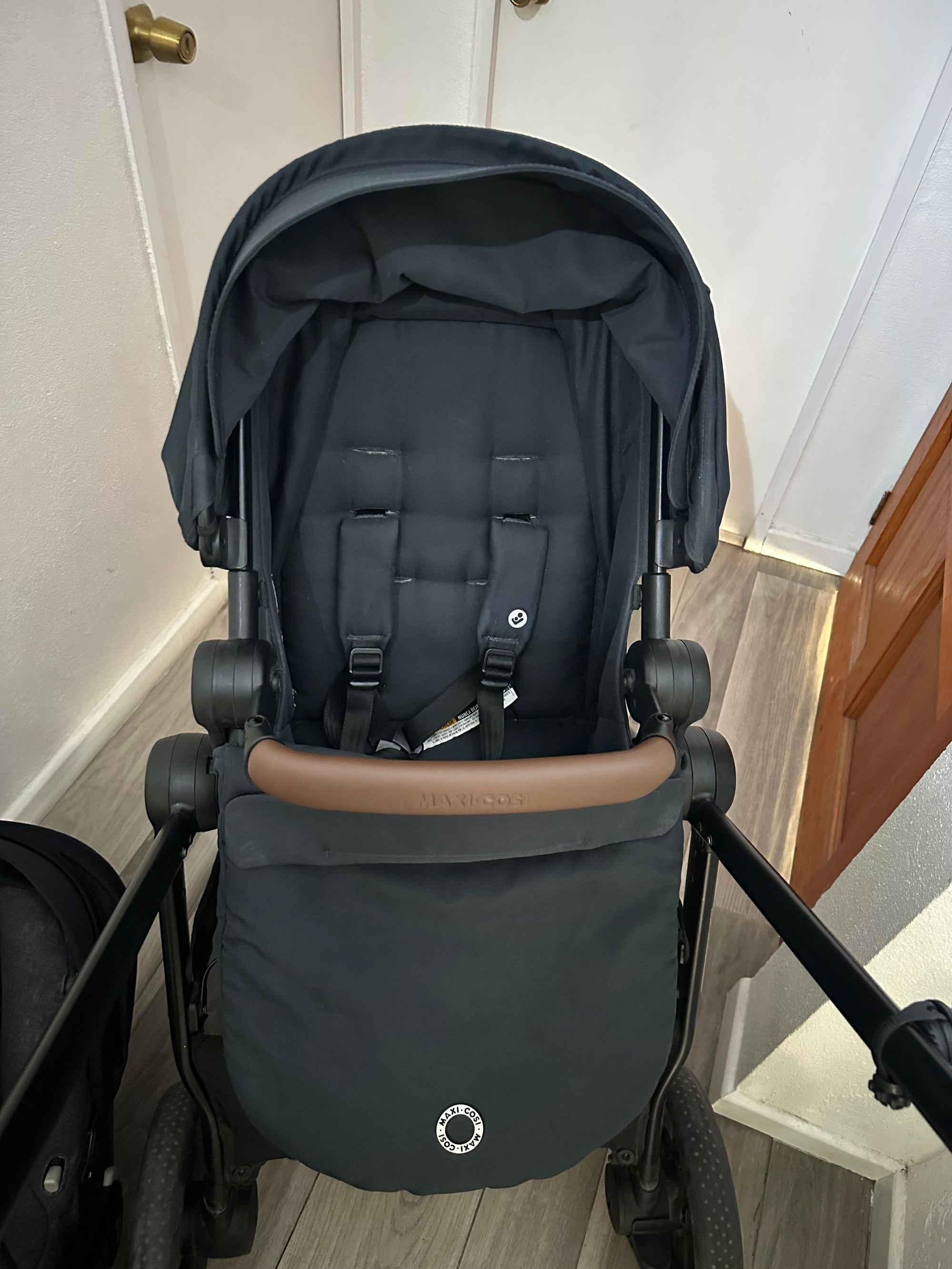 Coche travel System modelo Zelia 3. Marca Maxi Cosi (#PG5885)