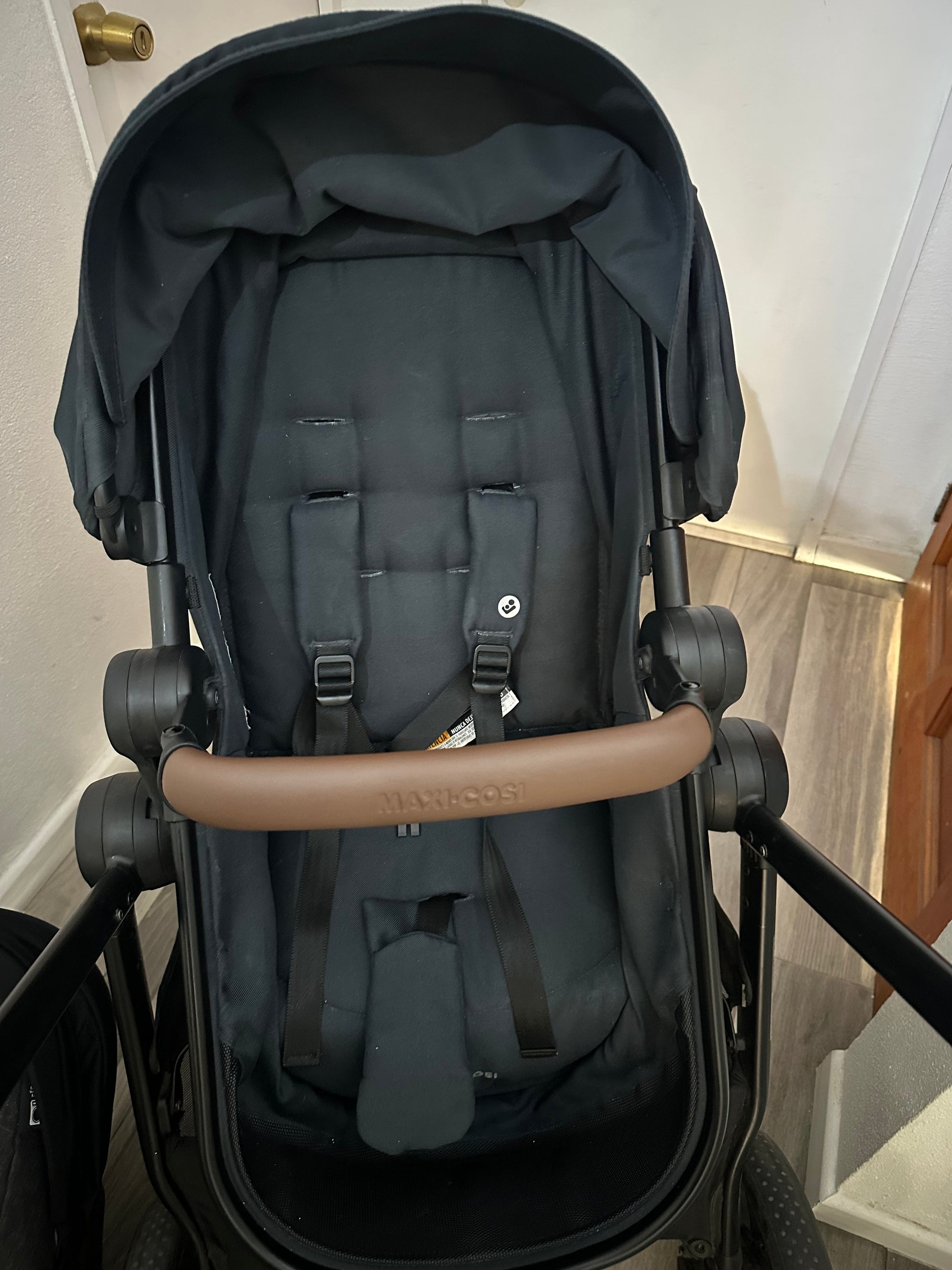 Coche travel System modelo Zelia 3. Marca Maxi Cosi (#PG5885)