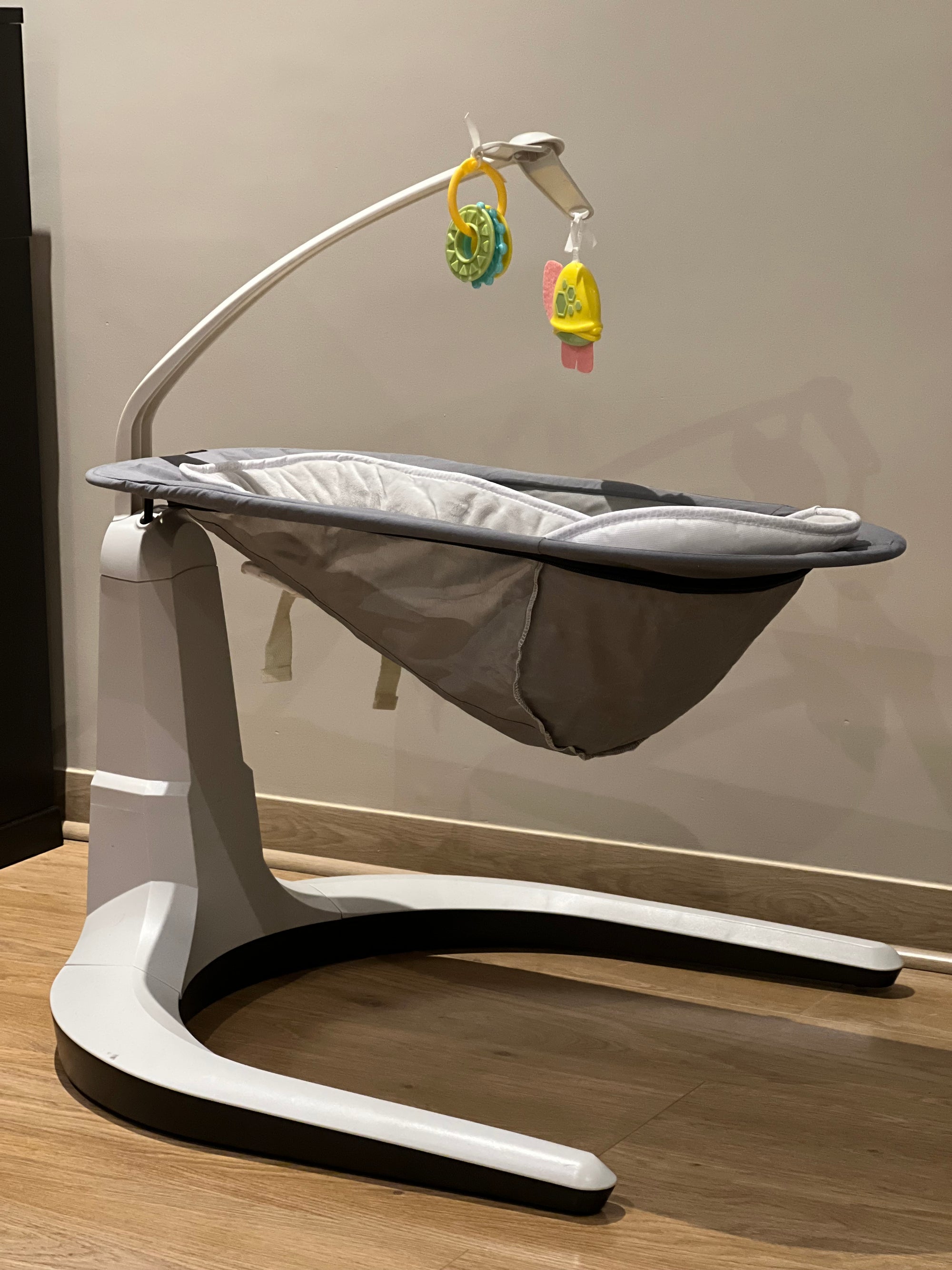 (#PG4753) Silla mecedora modelo Bouncer Trampoline. Marca Kidscool