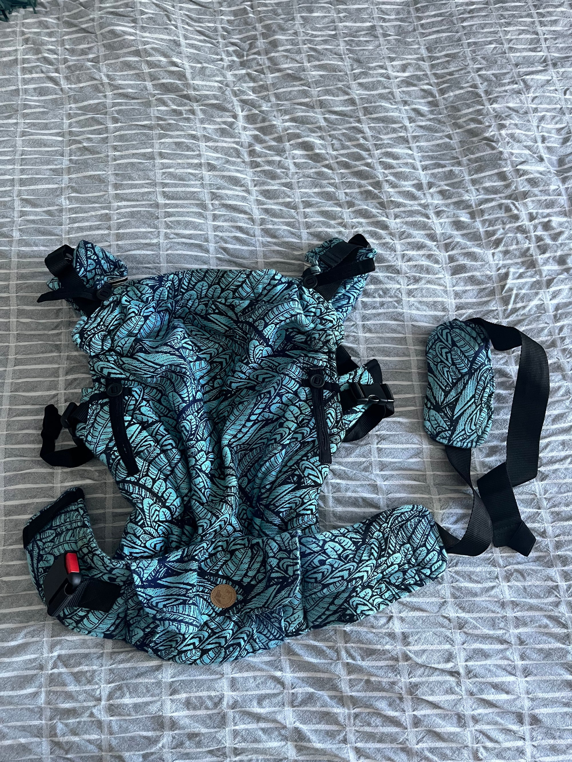 (#PG4221) Mochila de porteo ergonómica modelo Lenny Upgrade. Marca Lenny Lamb