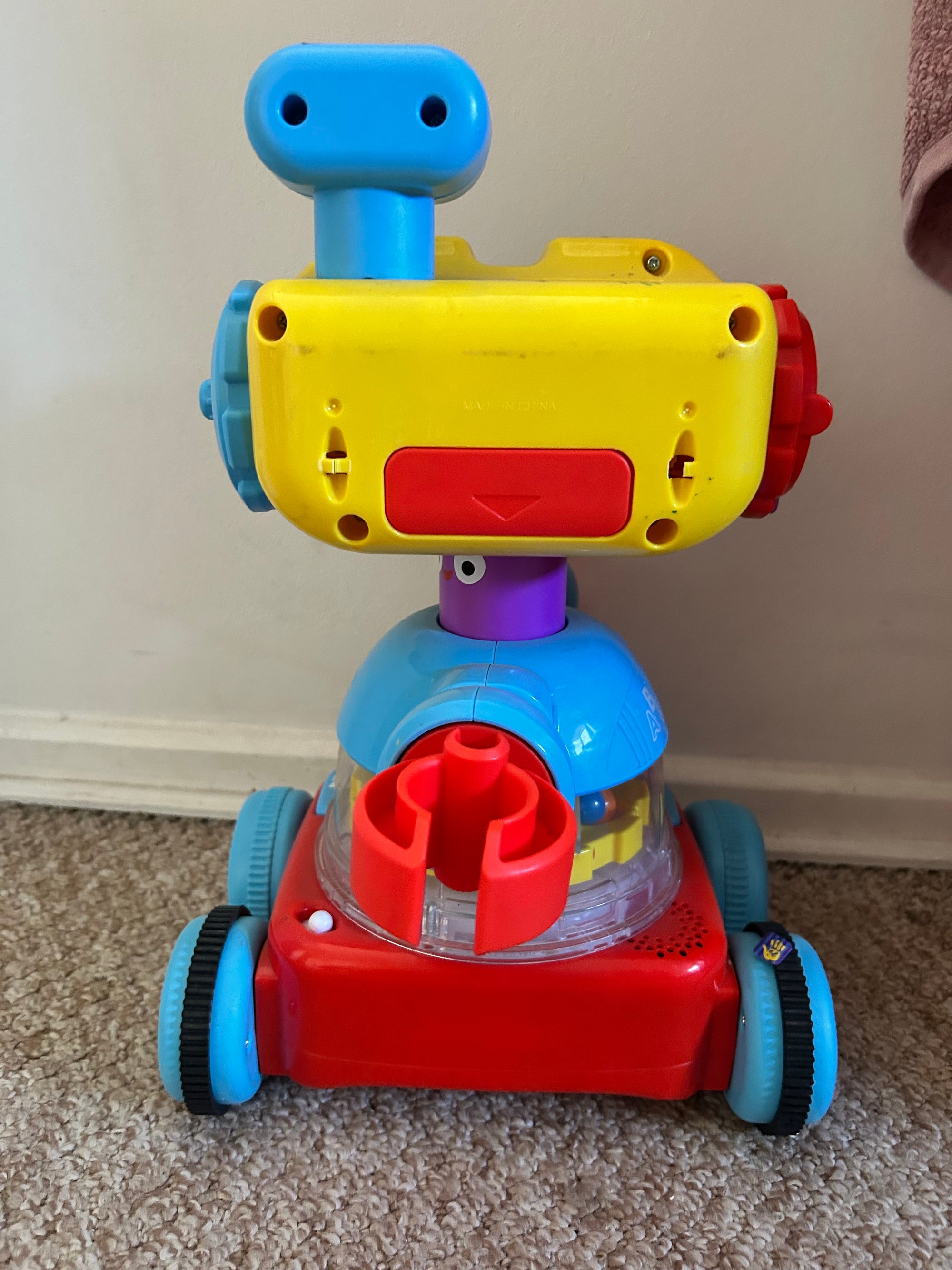 (#PG4329) Tri Bot Robot de Aprendizaje. Marca Fisher Price