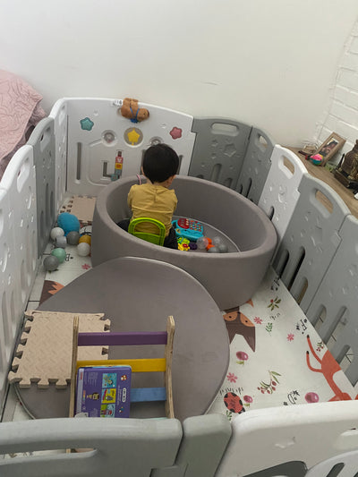 Corral de plástico didáctico de juegos Dúo Grey. Marca BBQOOL (#PG5709)