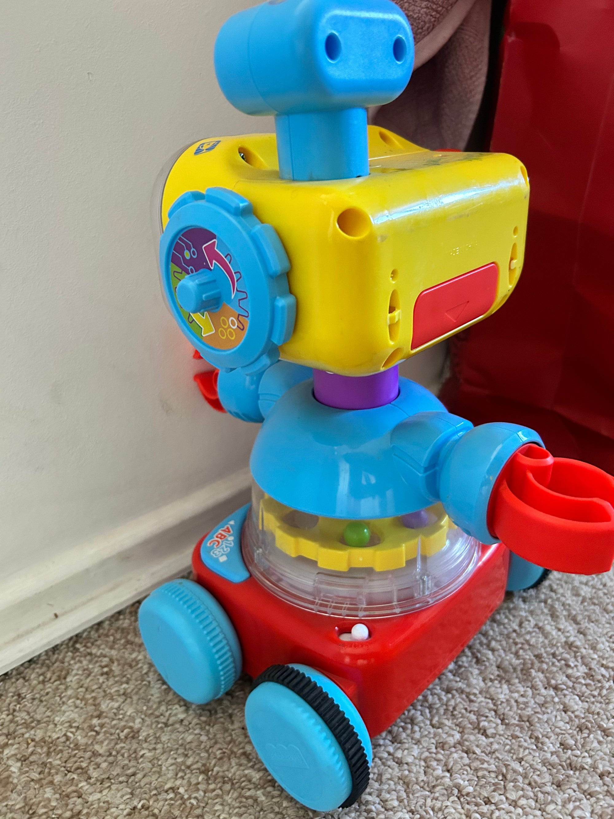 (#PG4329) Tri Bot Robot de Aprendizaje. Marca Fisher Price