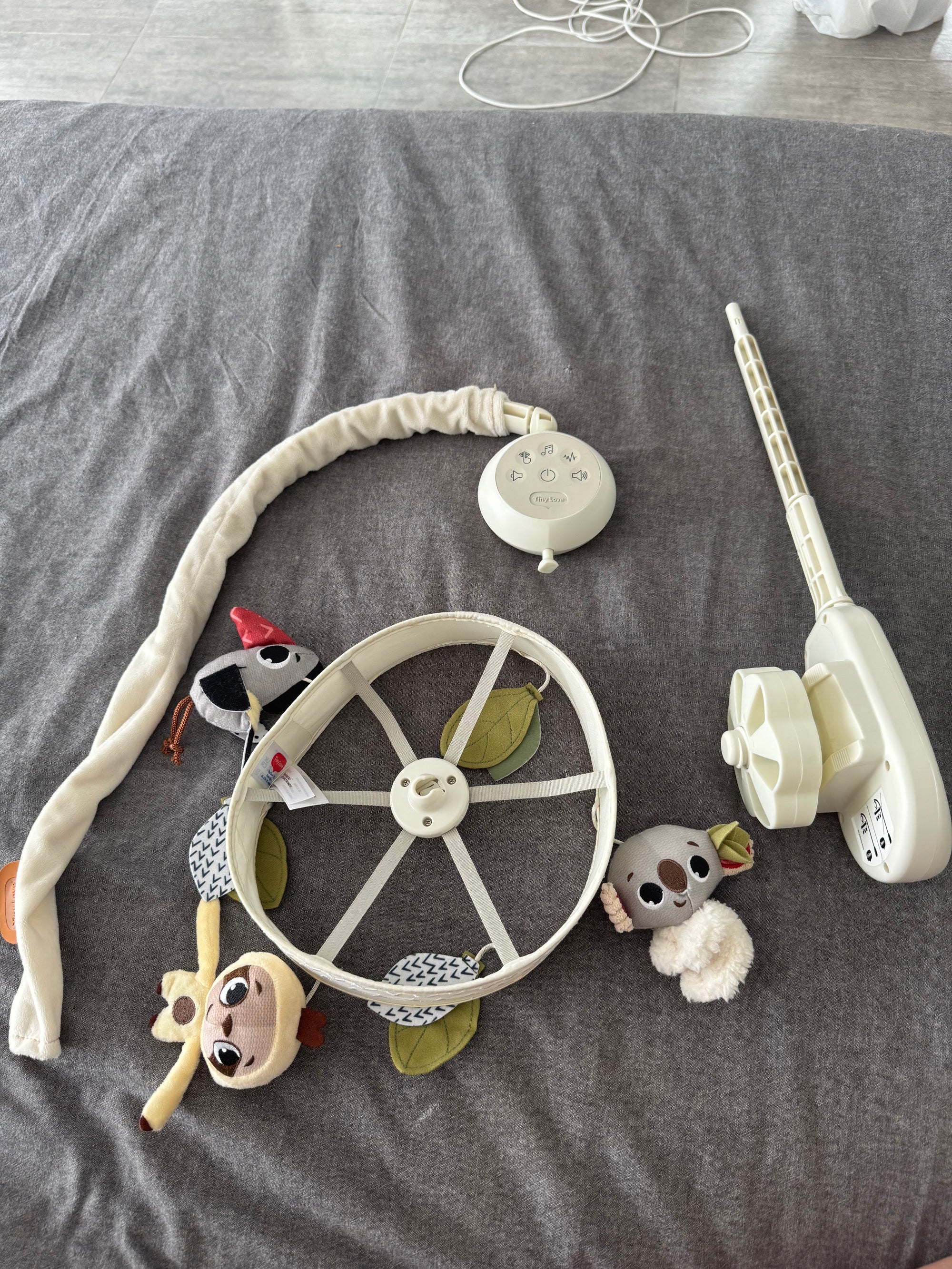 (#PG4562) Móvil musical modelo Boho Chic Luxe. Marca Tiny Love