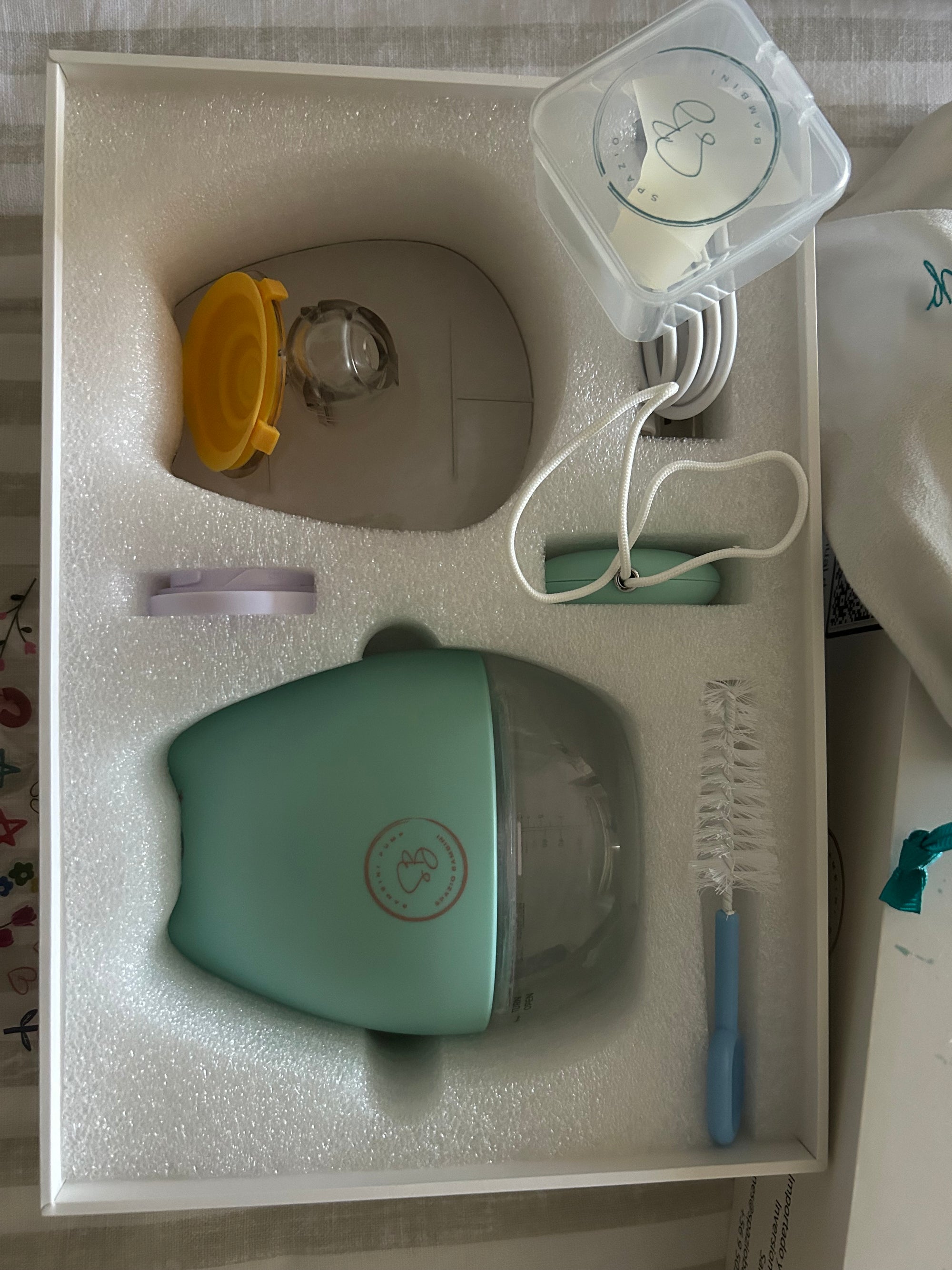 (#PG4393) Extractor de leche eléctrico simple modelo Bambini Pump. Marca Spazio Bambini