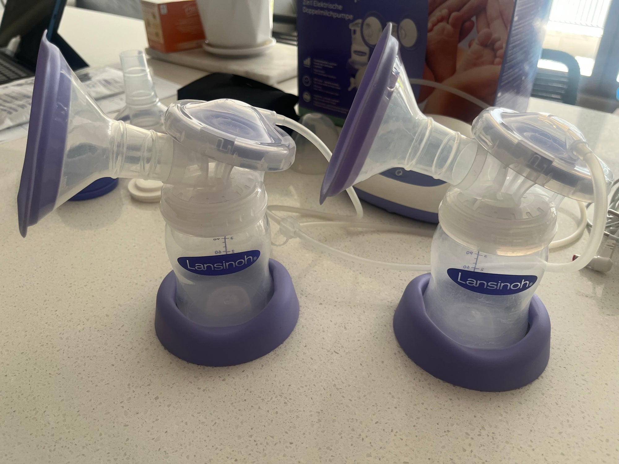 (#PG5277) Extractor de leche doble eléctrico. Marca Lansinoh