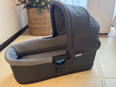 (#PG5431) Moisés modelo Urban Glide Bassinet Black. Marca Thule