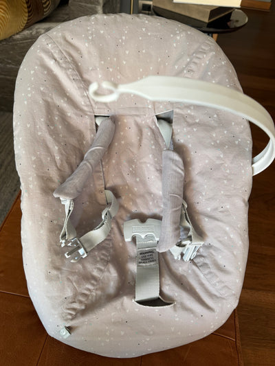 Newborn Set con funda extraíble. Marca Stokke (#PG5776)