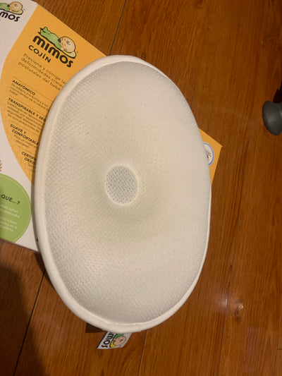 (#PG5377) Cojín plagiocefalia. Marca Mimos