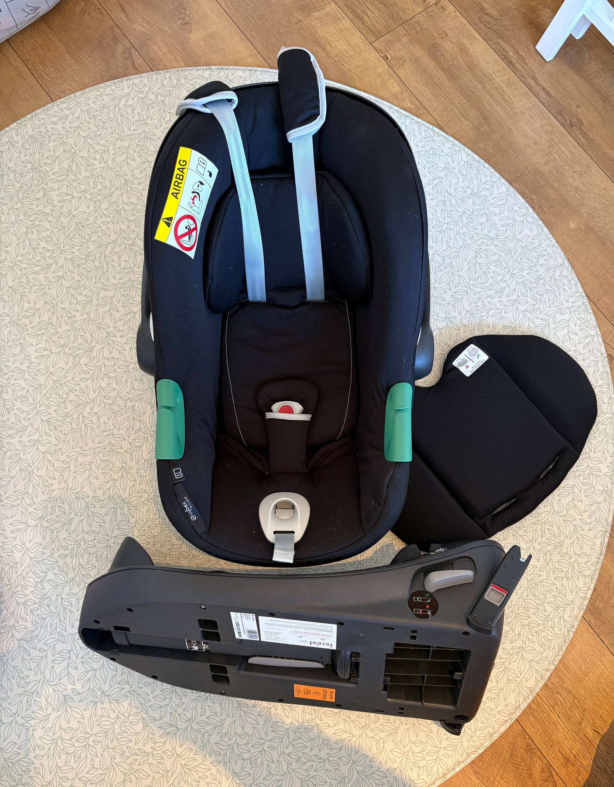 Silla de auto, modelo Aton B2. Marca Cybex (#PG5665)