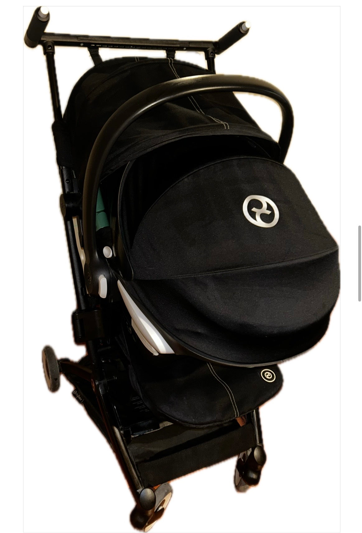 Coche Travel System Libelle, modelo negro. Marca Cybex (#PG5714)