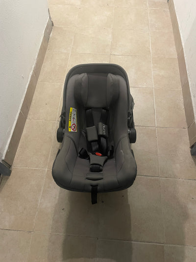 (#PG5378) Silla de auto modelo Pipa Next Graphite + Base Isofix. Marca Nuna