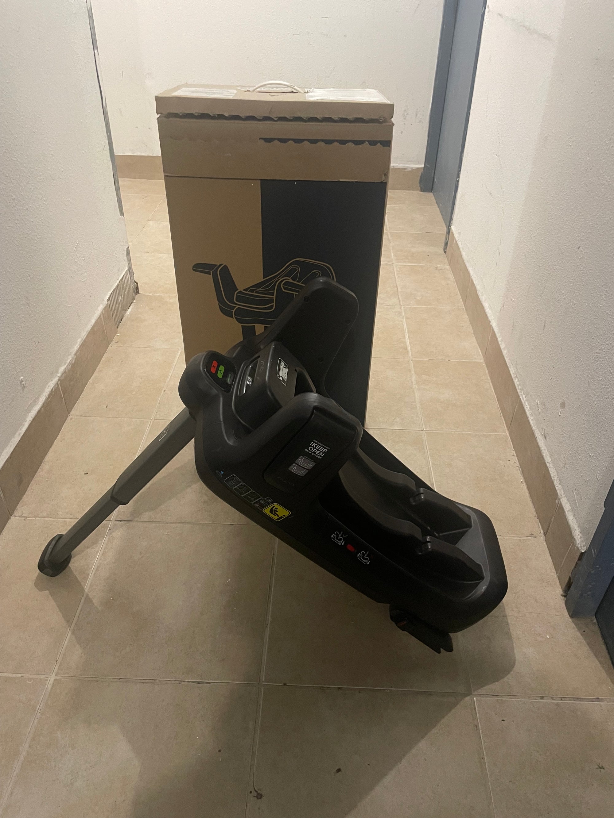 (#PG5378) Silla de auto modelo Pipa Next Graphite + Base Isofix. Marca Nuna