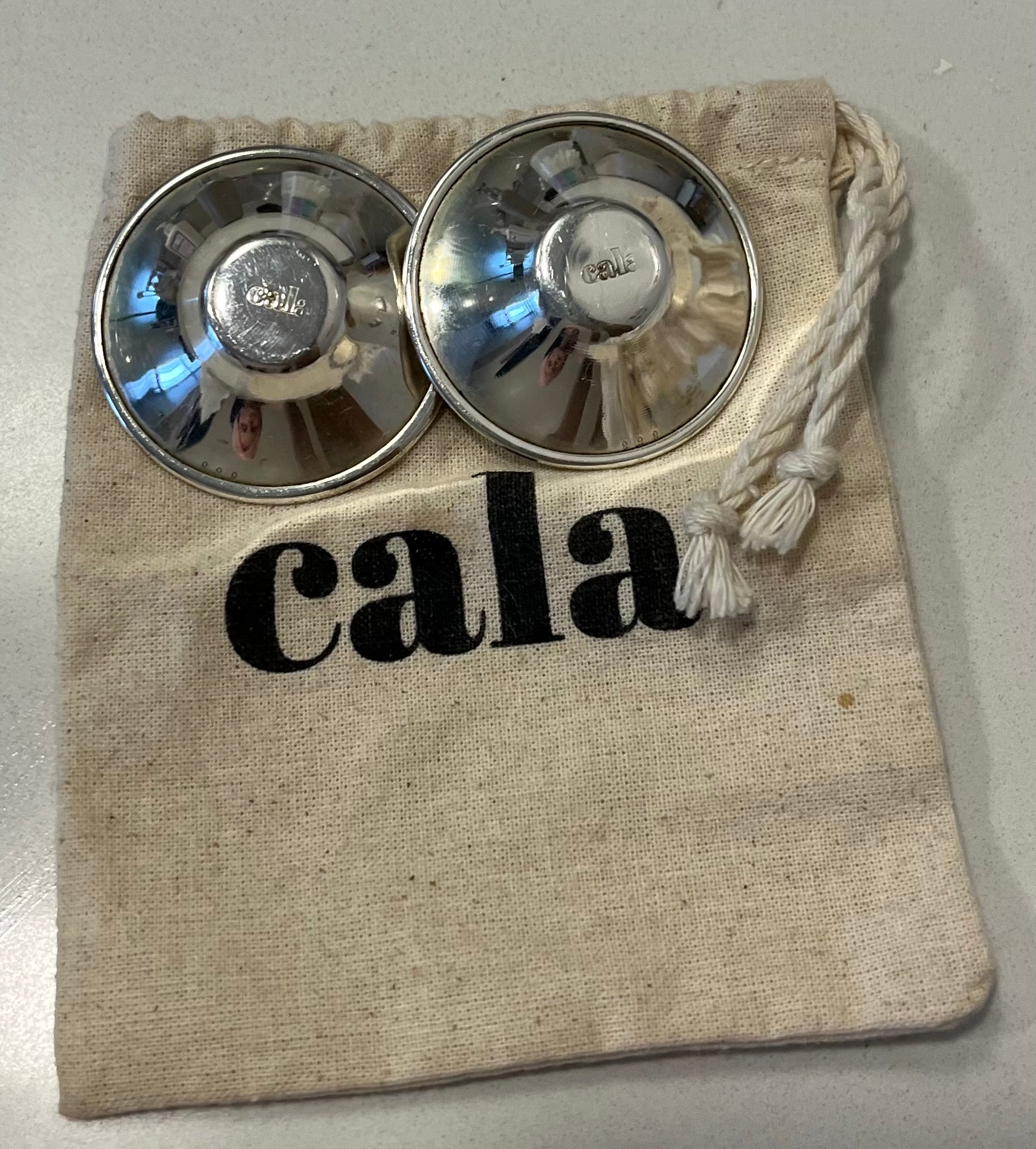 Copitas de plata. Marca Cala (#PG5735)