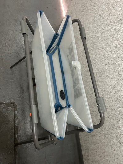 Bañera Flexi Bath con soporte RN y patas. Marca Stokke (#PG5683)