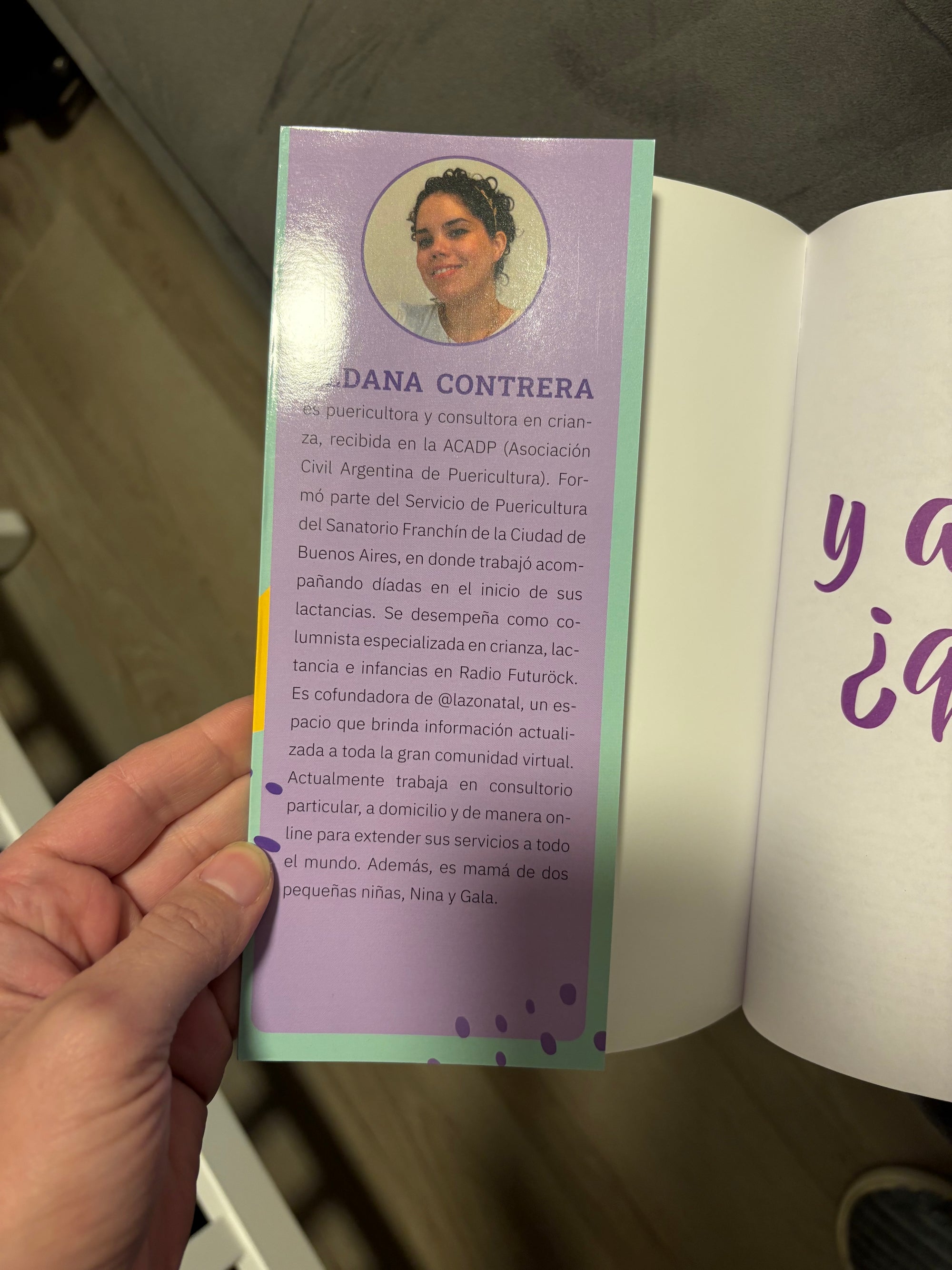 (#PG5012) Libro “¿Y ahora qué?” sobre embarazo, lactancia y crianza. Marca Editorial El Ateneo