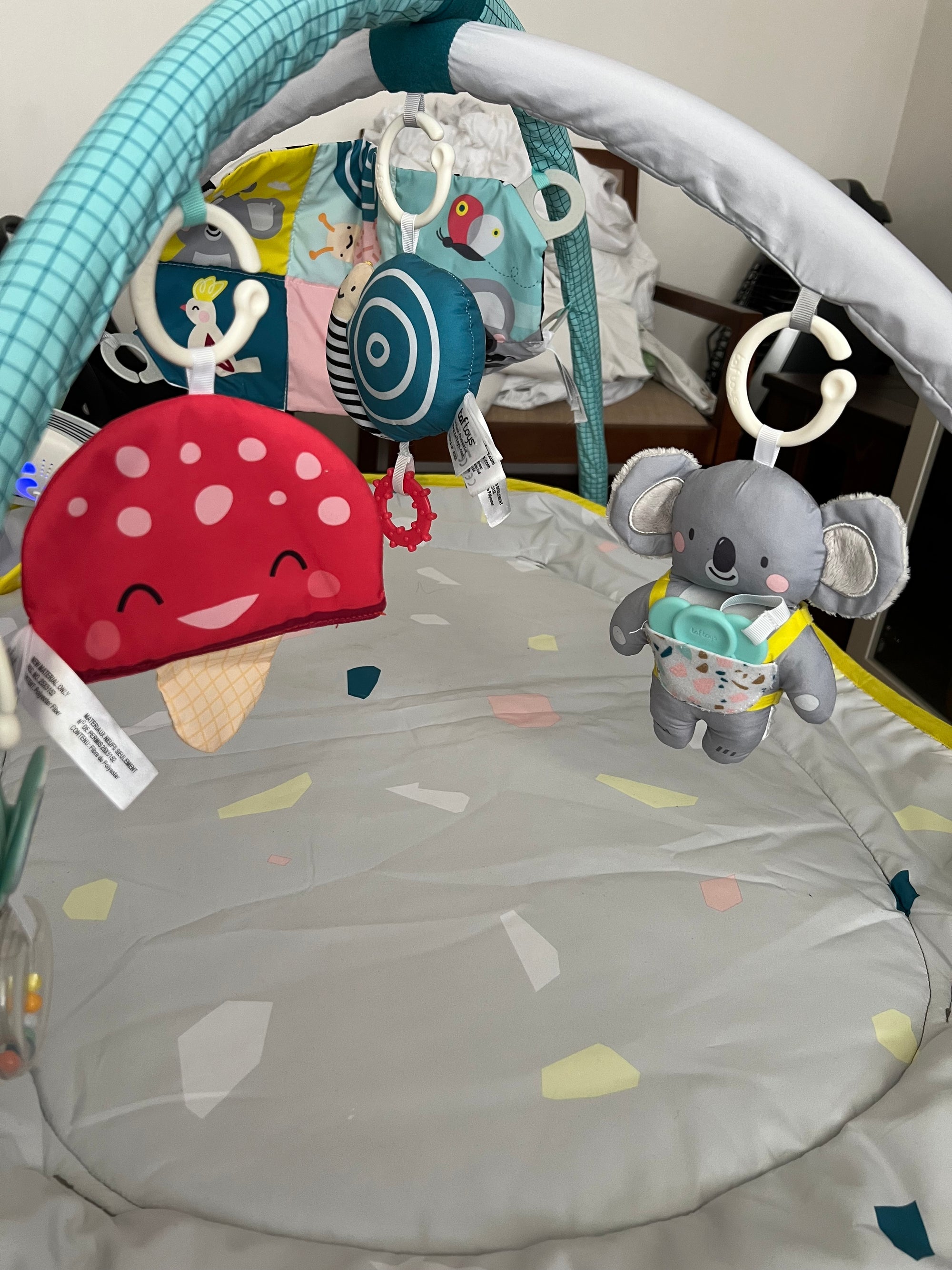 (#PG4242) Gimnasio modelo All Around Me. Marca Taf Toys