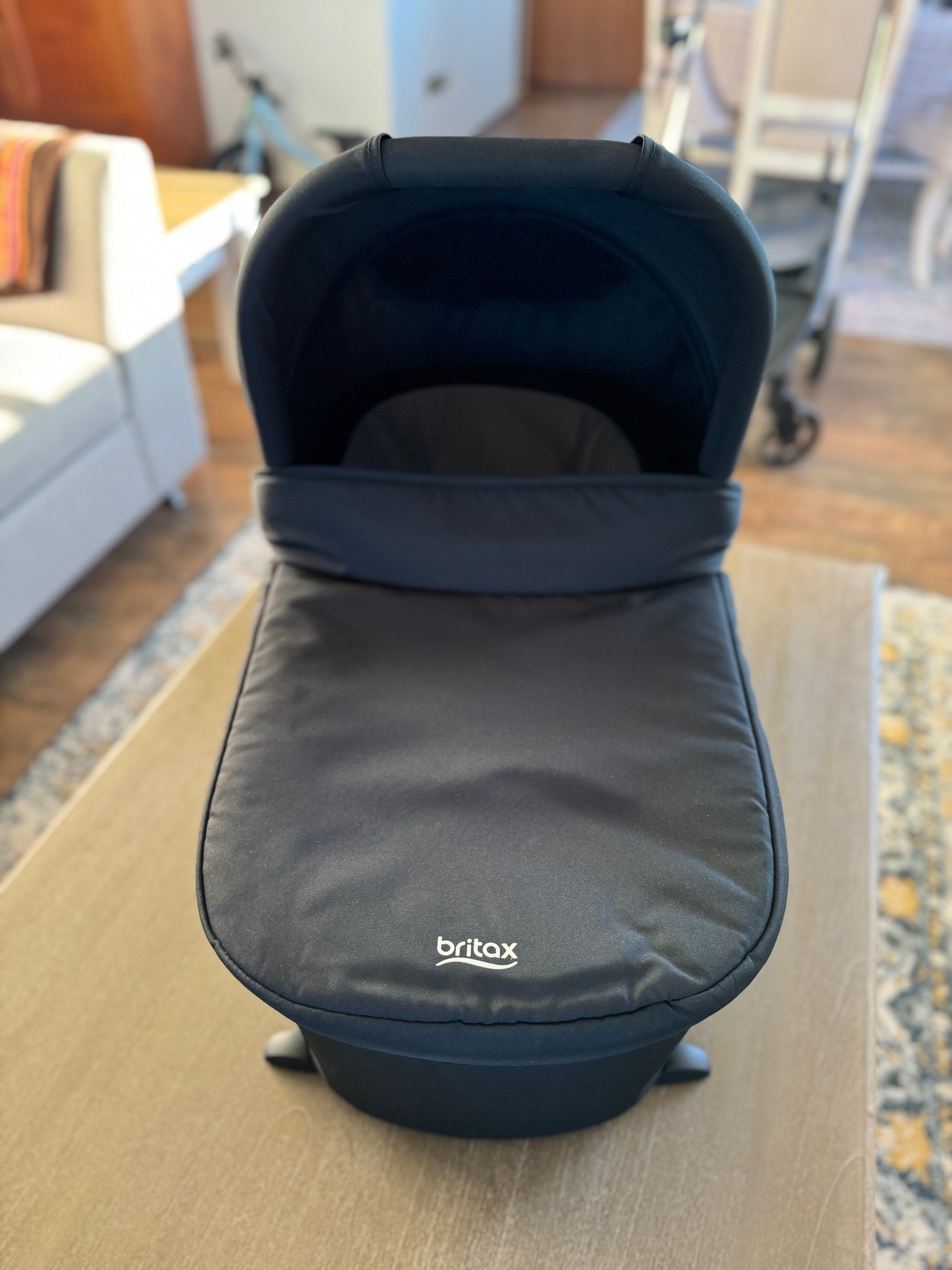 Moisés para coche, modelo Zinnia. Marca Britax (#PG5593)