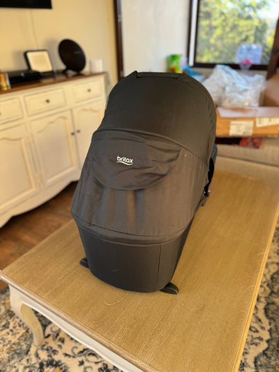 Moisés para coche, modelo Zinnia. Marca Britax (#PG5593)