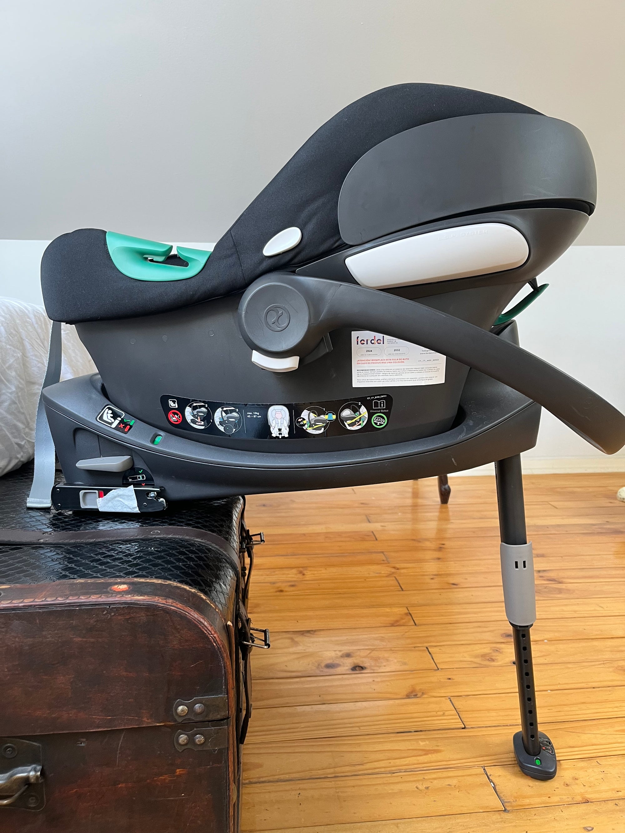 (#PG4924) Silla de auto modelo Aton b2 + Base One i-Size. Marca Cybex