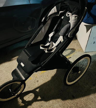 Coche Jogger Avi negro. Marca Cybex (#PG5749)