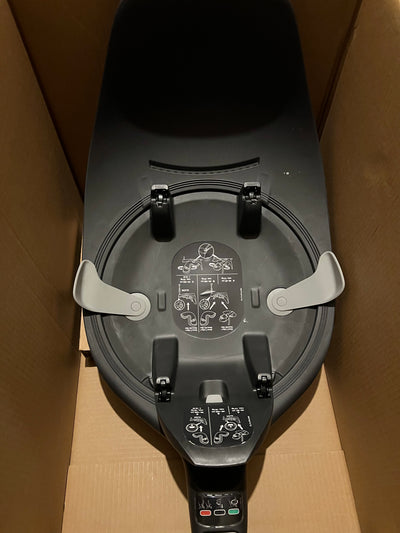 Silla de auto nido Cloud T i-Size, modelo de tela negro. Marca Cybex (#PG5676)