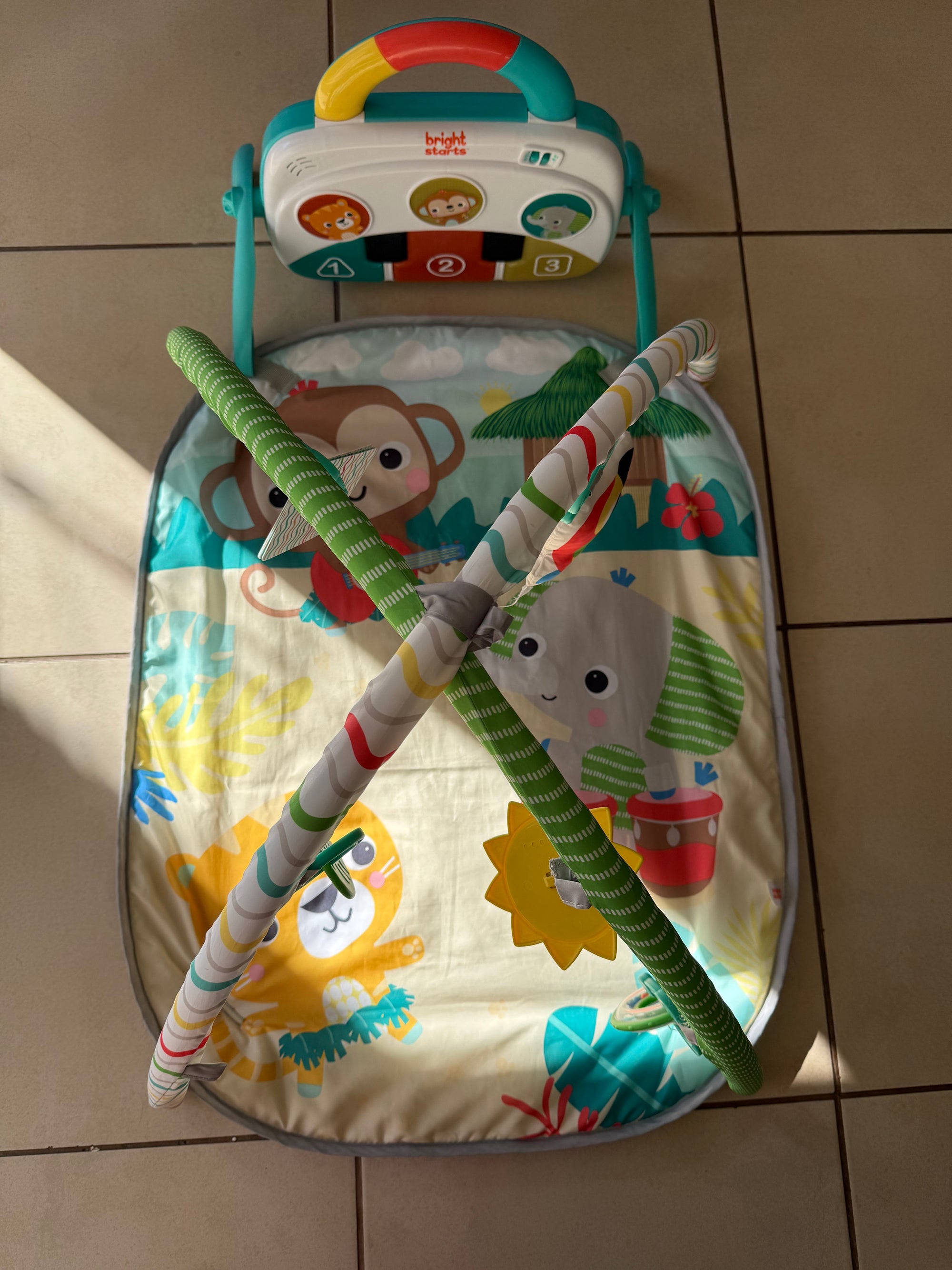 (#PG5197) Gimnasio modelo Safari Tropical 4 en 1. Marca Bright Starts