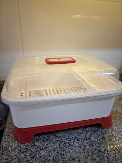 Pack limpieza: caja secante, cojín lactancia y botellas almacenadoras leche. (#PG5575)