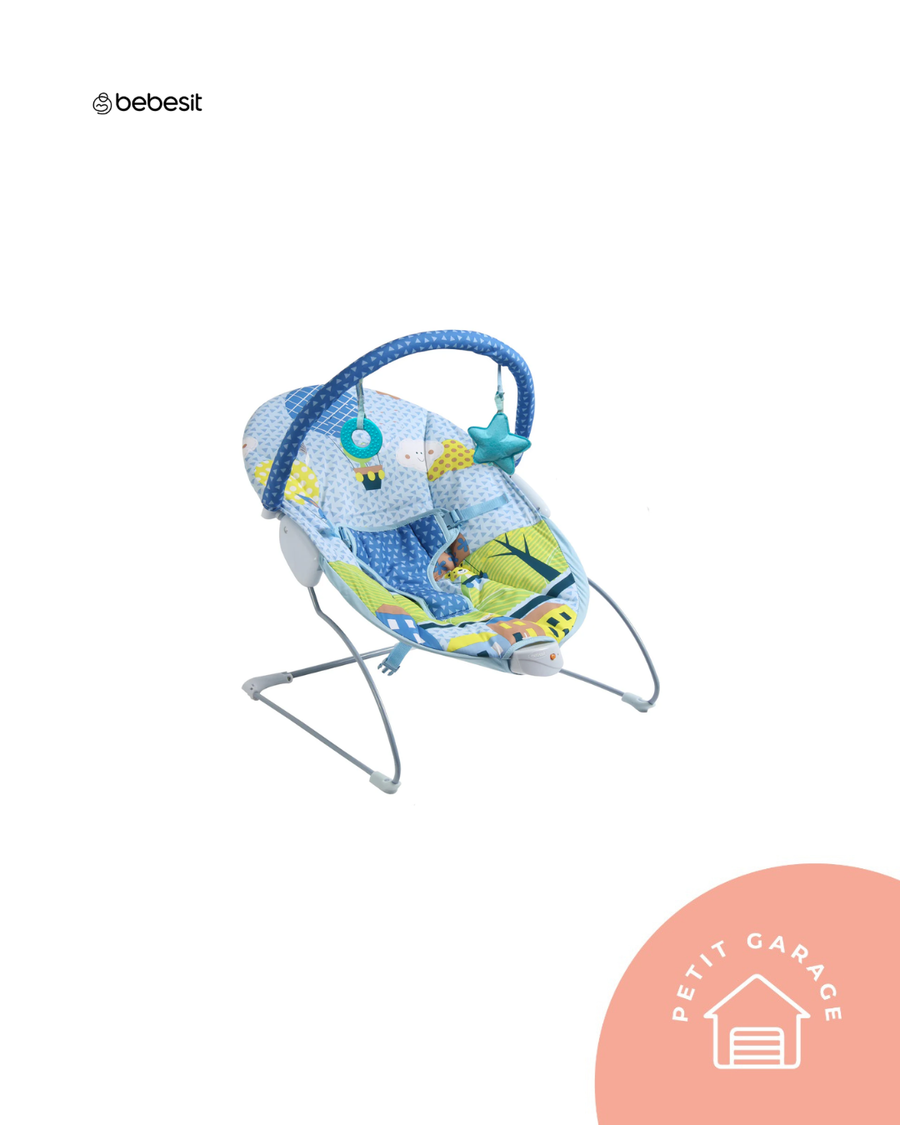 (#PG5281) Silla nido vibradora color celeste. Marca Bebesit