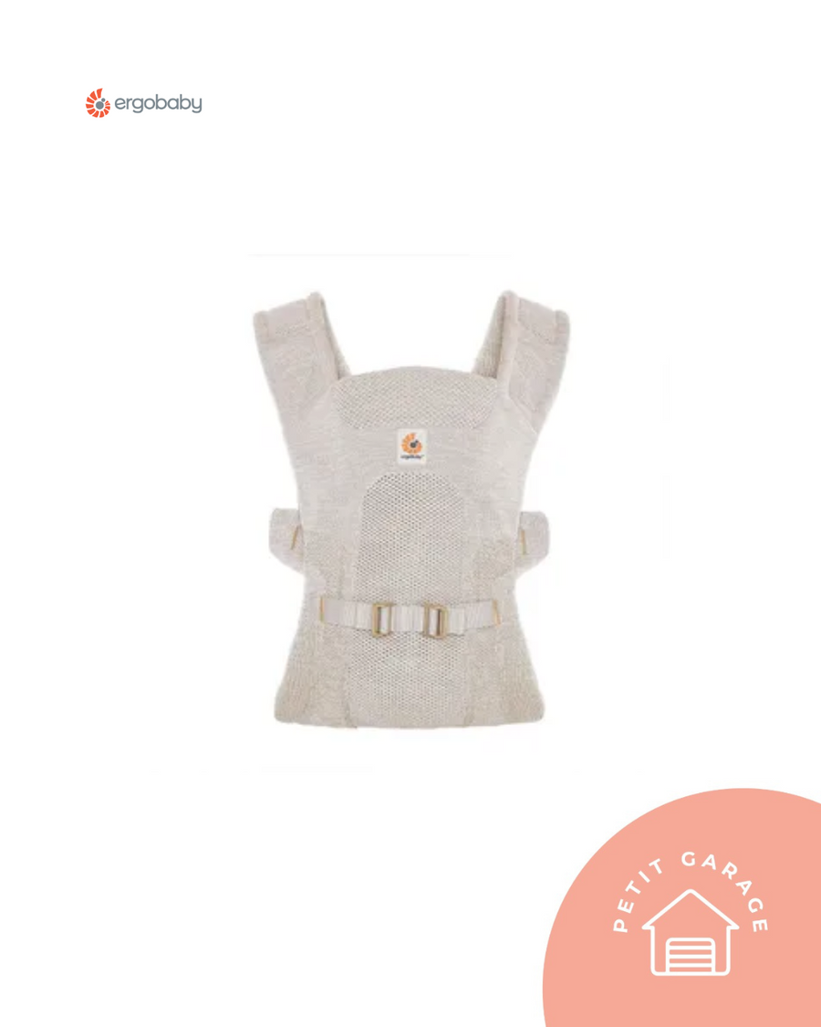 (#PG5233) Mochila portabebé modelo Aerloom color gris con verde. Marca Ergopouch