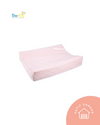 (#PG4601) Mudador anatómico color rosado con blanco. Marca Bee Bee