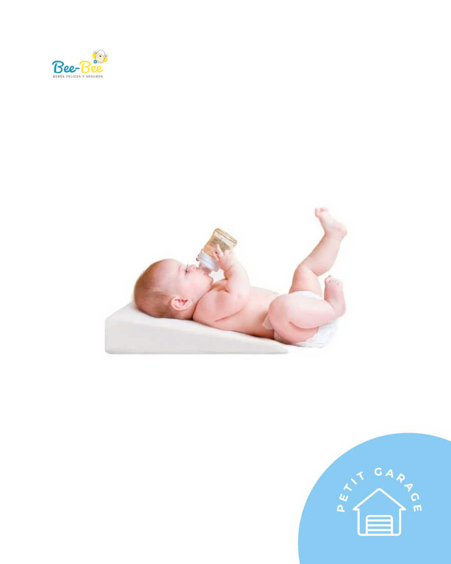 (#PG4884) Cojín antireflujo color blanco. Marca Bee Bee