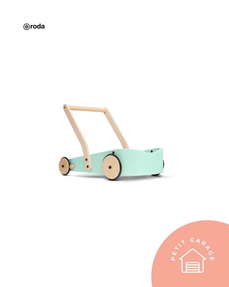 (#PG4911) Correpasillos color verde agua. Marca Roda