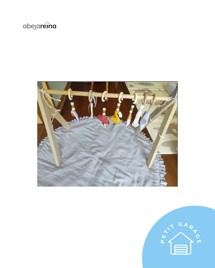 (#PG4530) Gimnasio + Playmat color madera y gris. Marca Abeja Reina