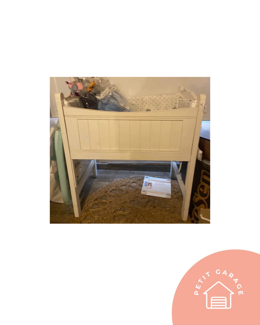 (#PG5257) Cuna Colecho de madera color blanco. Marca Fabricación Nacional