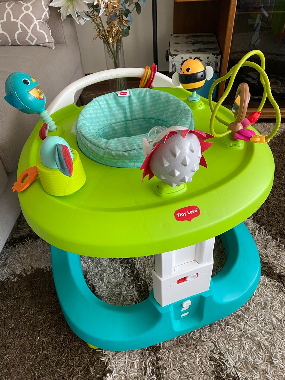 (#PG3545) Centro de actividades 4 en 1 Grow Mobile. Marca Tiny Love
