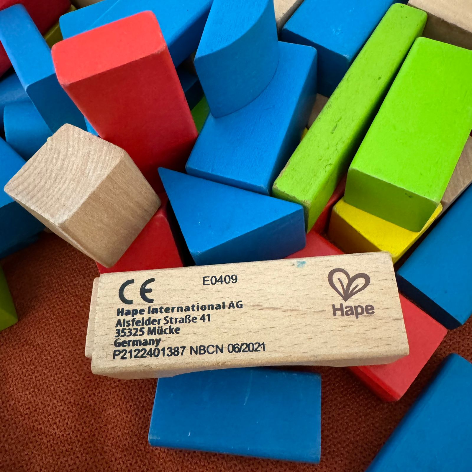 (#PG3547) 100 piezas de madera + juego clasificación por altura. Marca HAPE