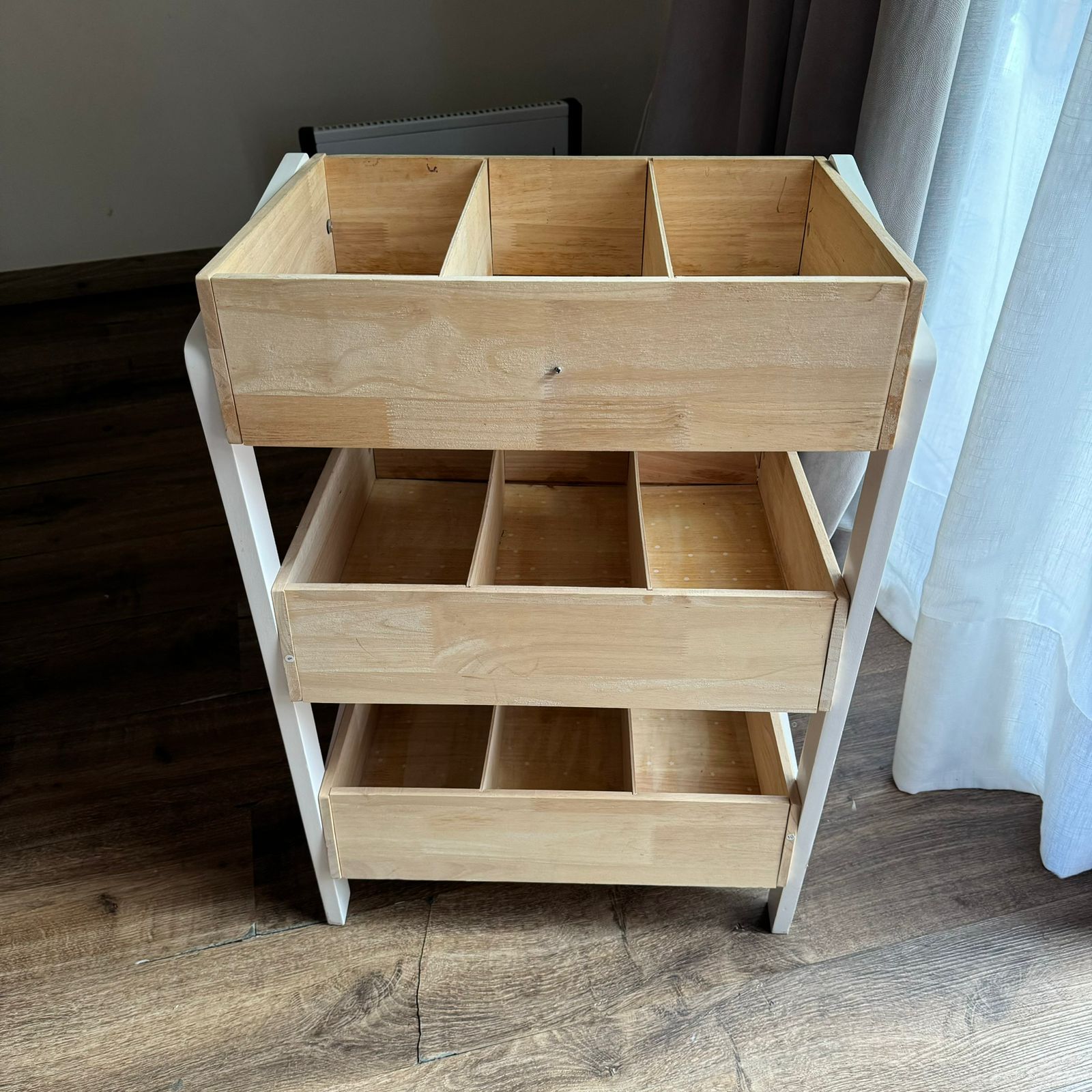 (#PG3553) Juguetero de madera. Marca Zara Home Kids